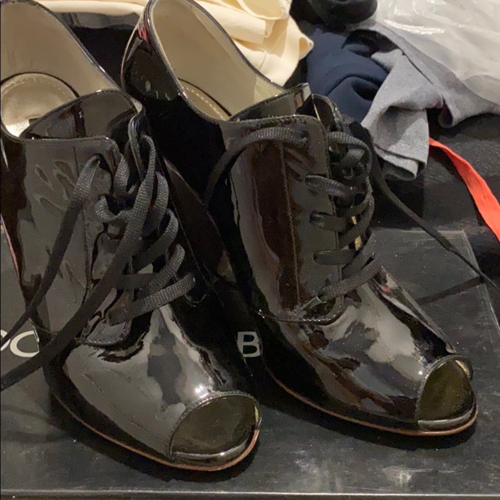 D&G shoes